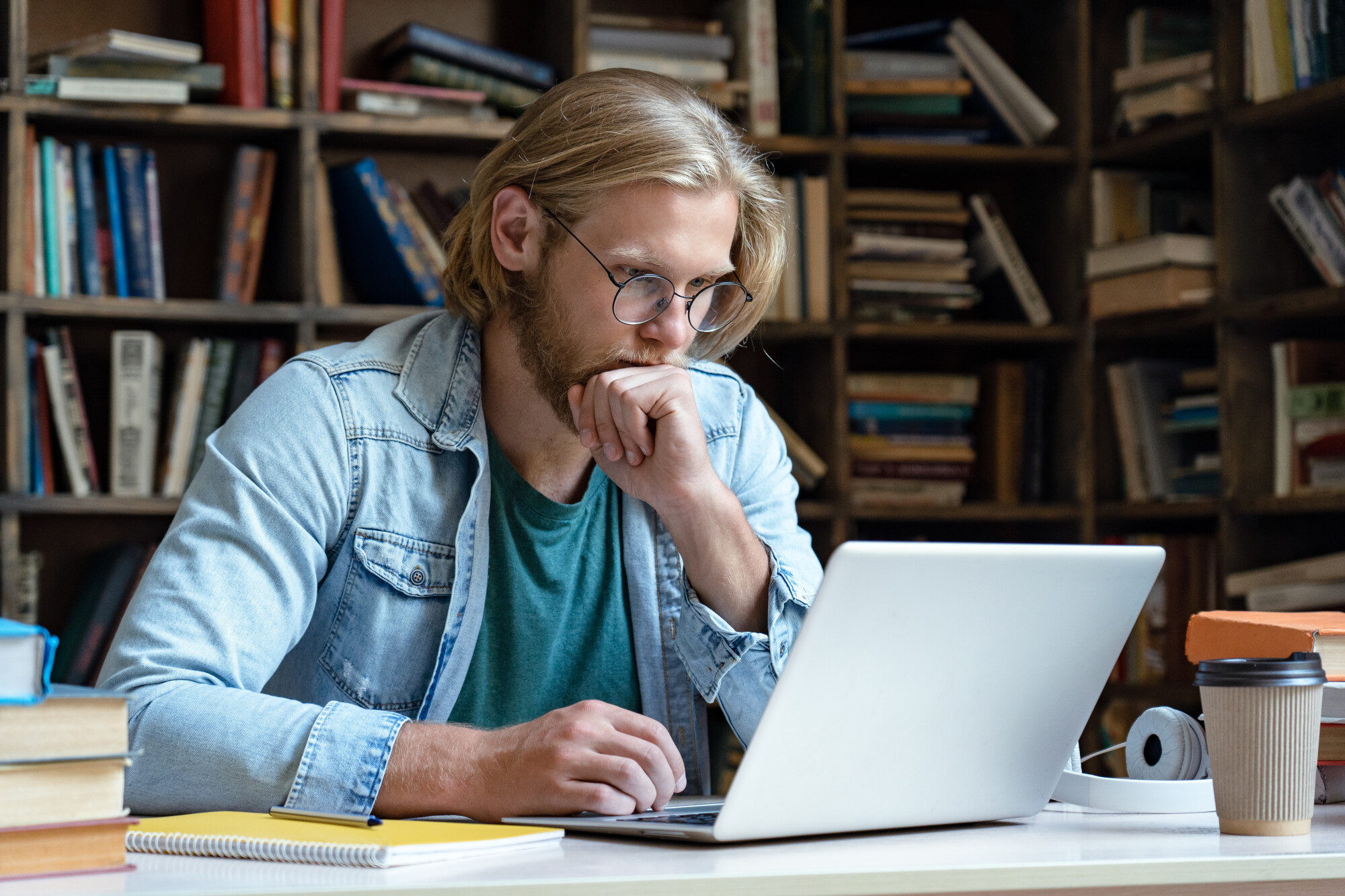 Managing Bookings and Reservations: Best Practices for Hosts