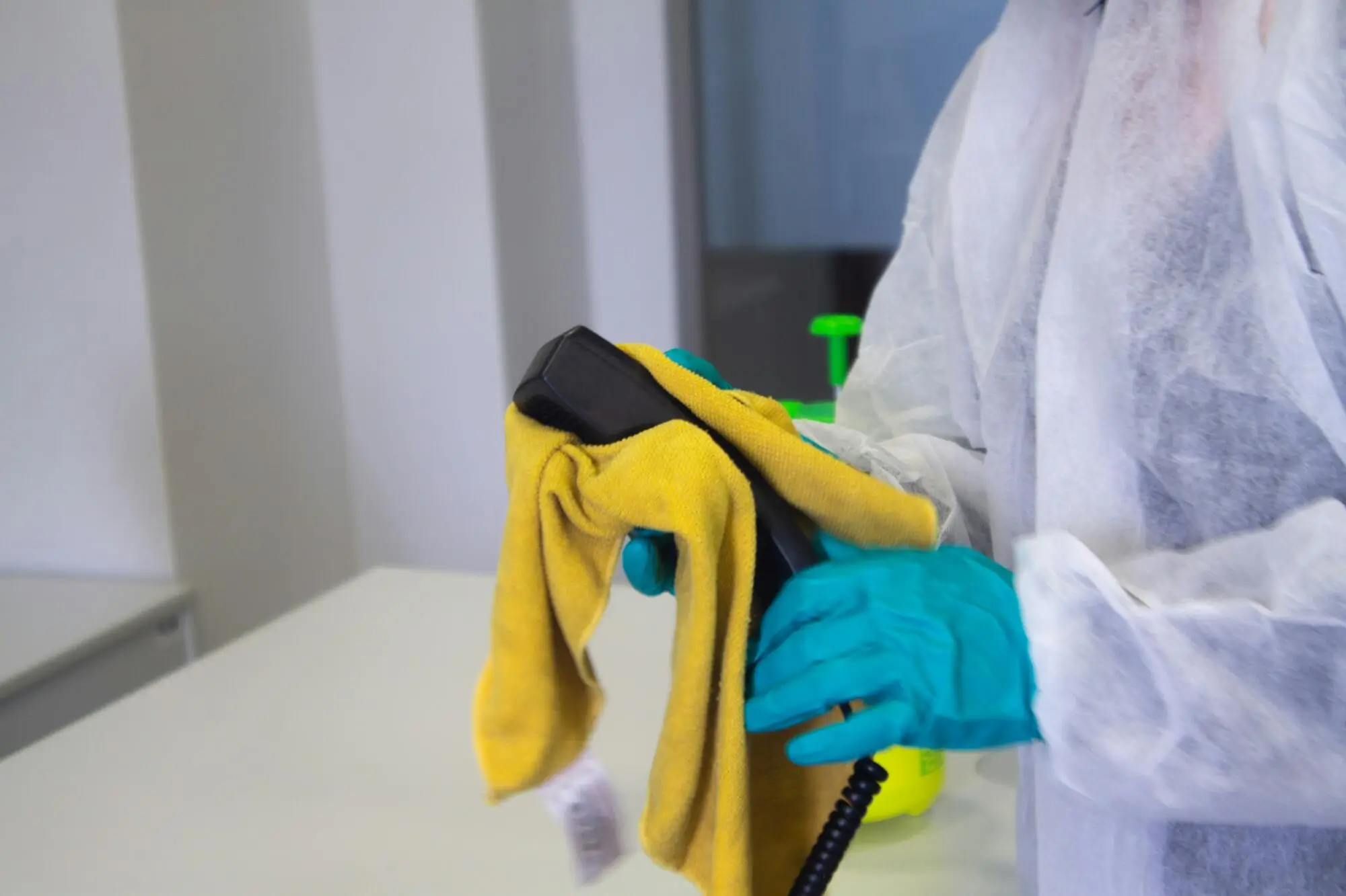 Bathroom Cleaning Tips for San Francisco Vacation Rentals: A Spotless Experience